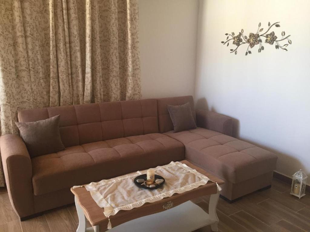 Anastasia Studios, Apartments & Suites Арханґелос Екстер'єр фото